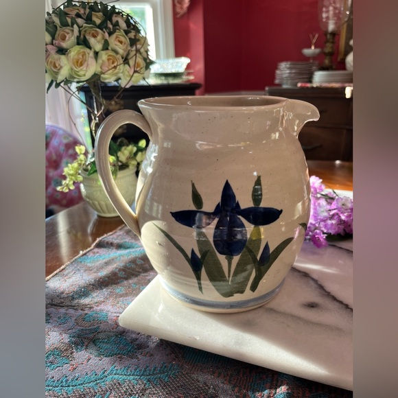 VTG Blue Iris Pottery Pitcher/Vase w Creamy Glaze on Large Ceramic Stoneware - Picture 13 of 13